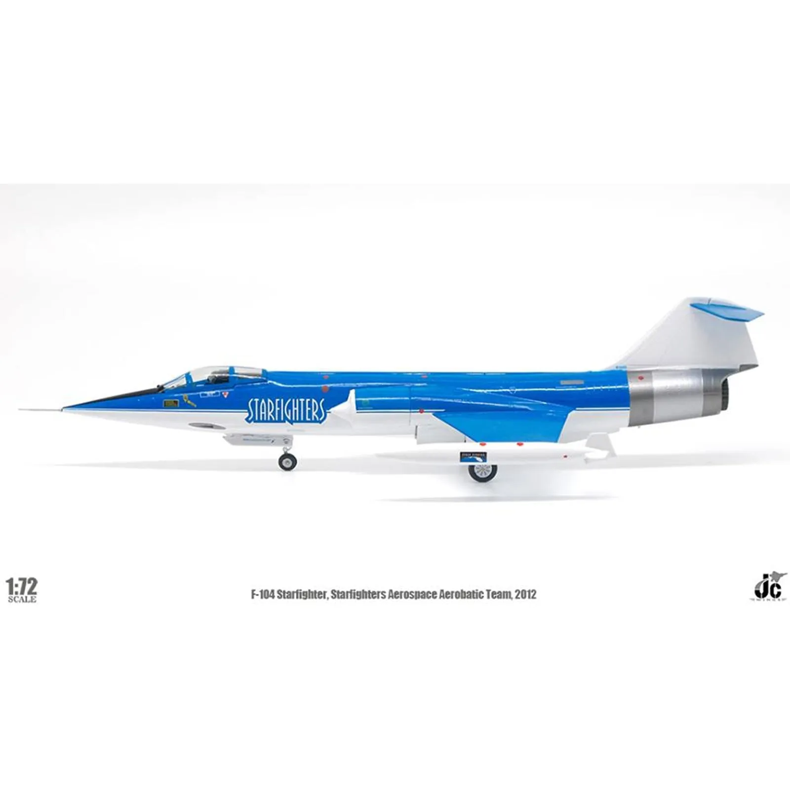 1/72 F104 STARFIGHTER   STARFIGHTER AEROSPACE AEROBATIC TEAM   2012