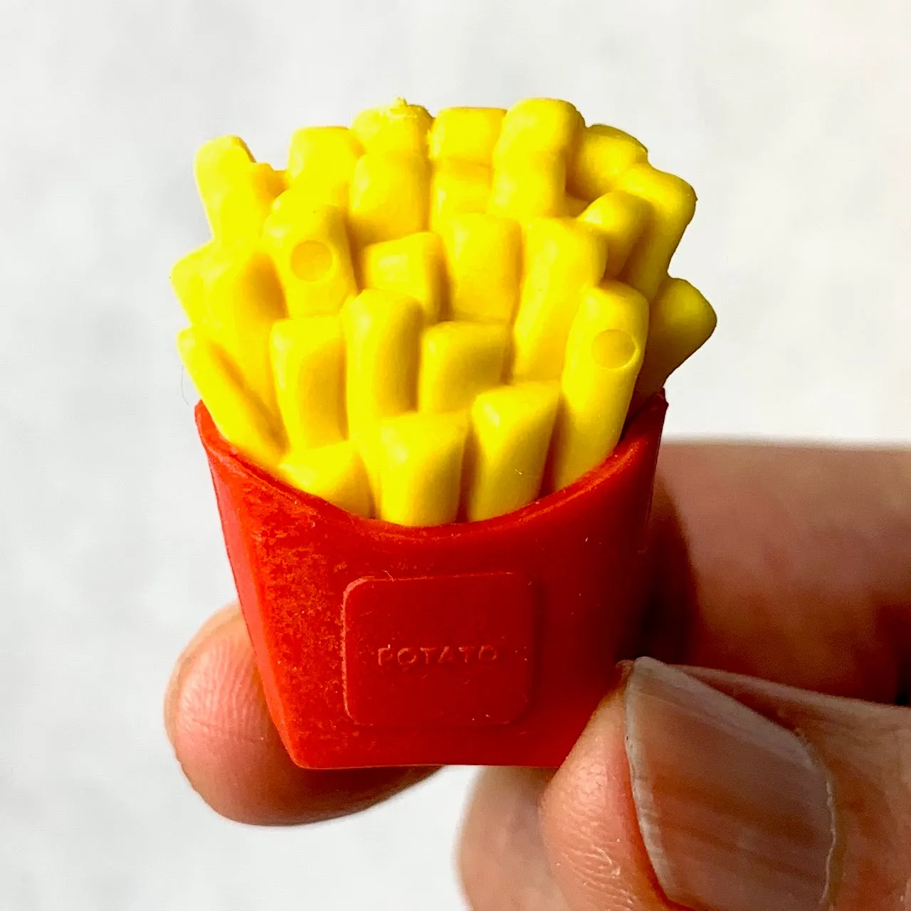 382031 IWAKO FAST FOOD ERASERS-30