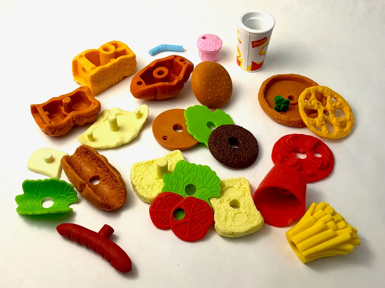 382031 IWAKO FAST FOOD ERASERS-30