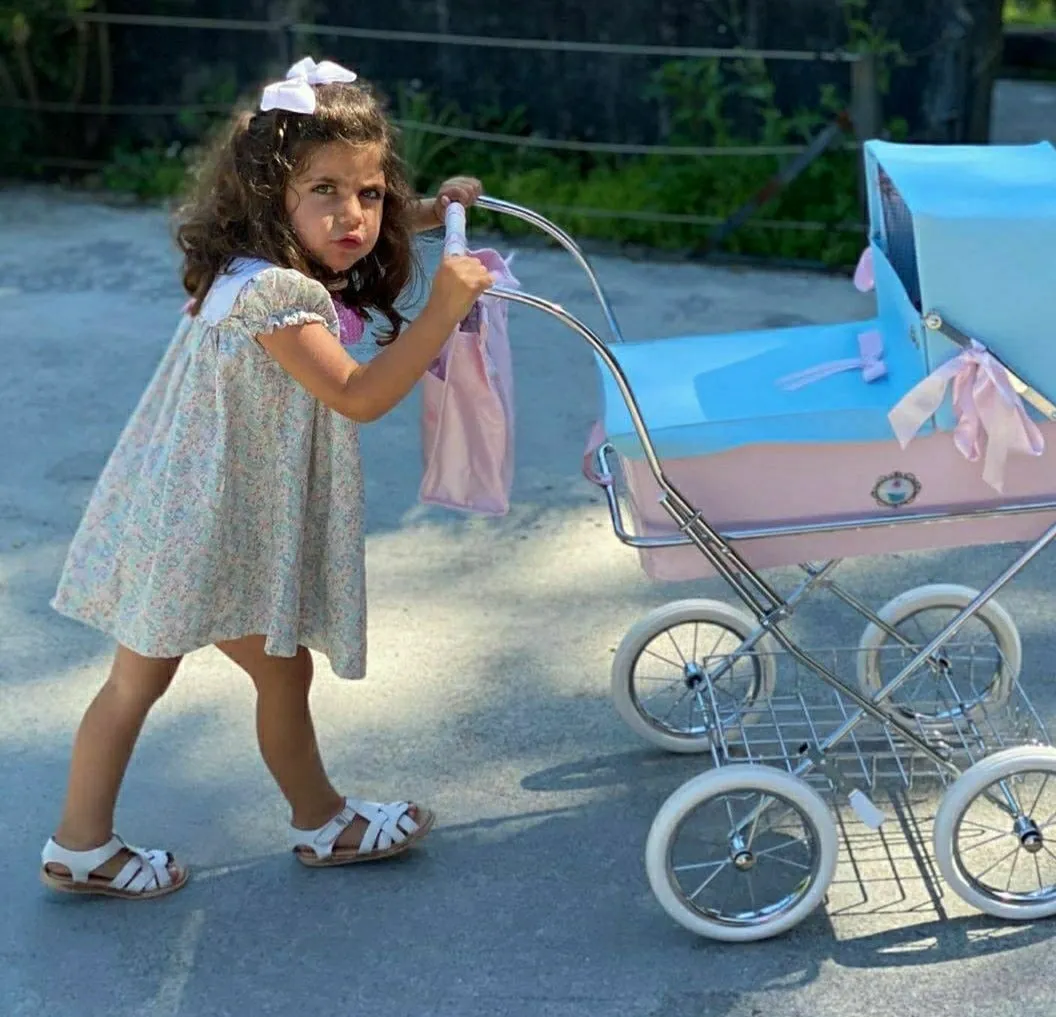 Bebelux 'Sweet Cupcake' Spanish Doll's Pram & Bag 3400-CK