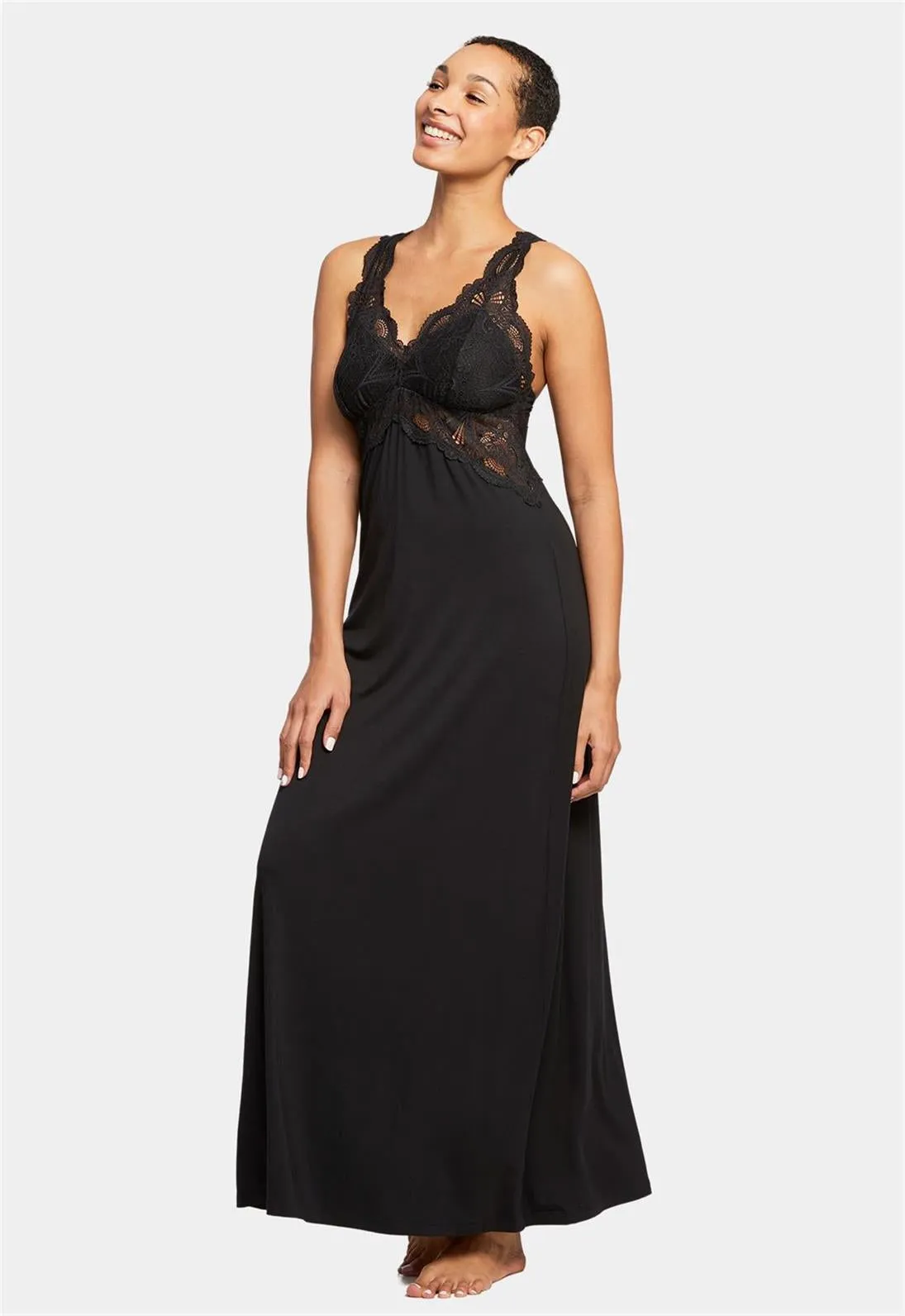 Belle Époque Lace T-Back Gown