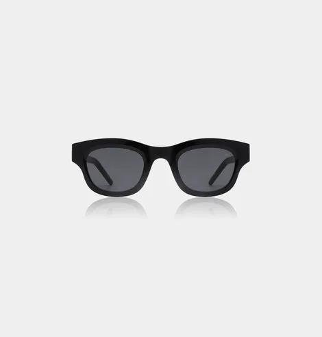 Classic Sunglasses <span>LANE<span>