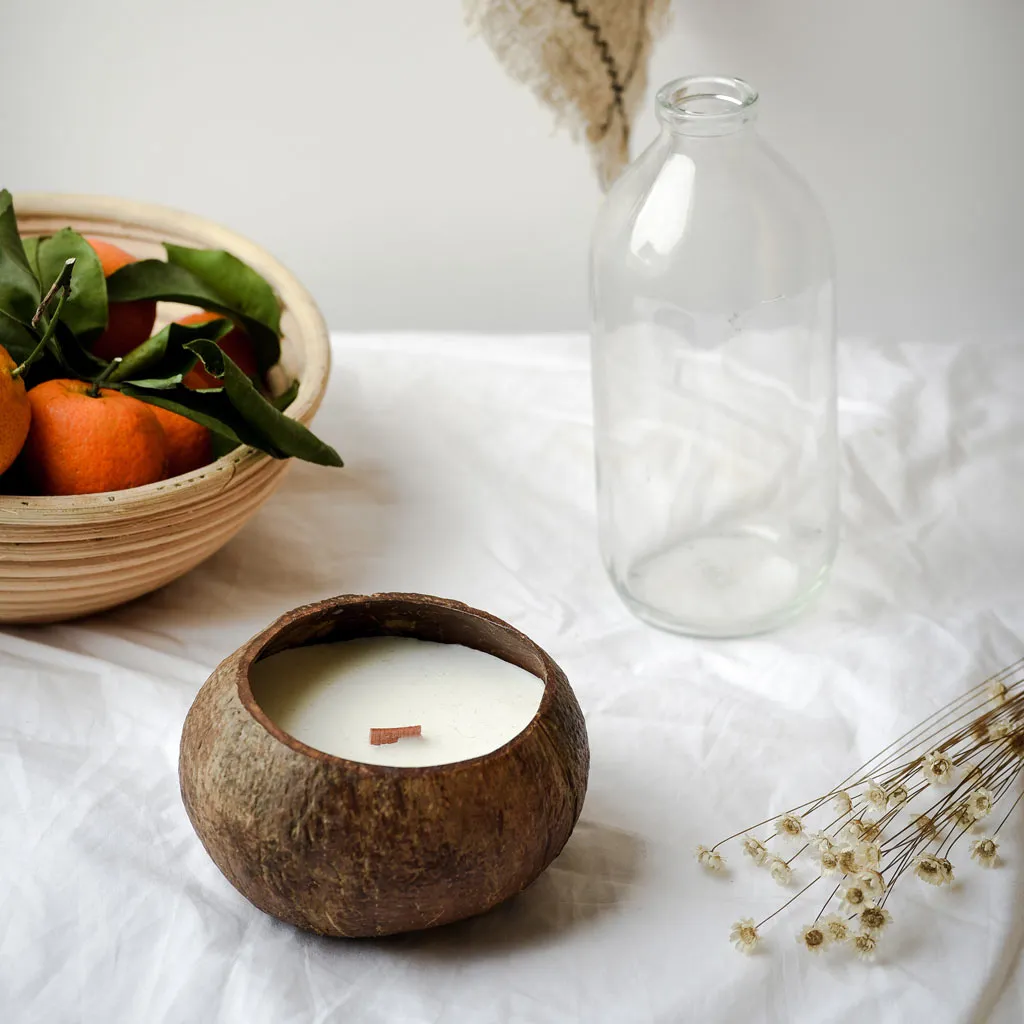 Coconut Shell Candle - Toasted Coconut Scent