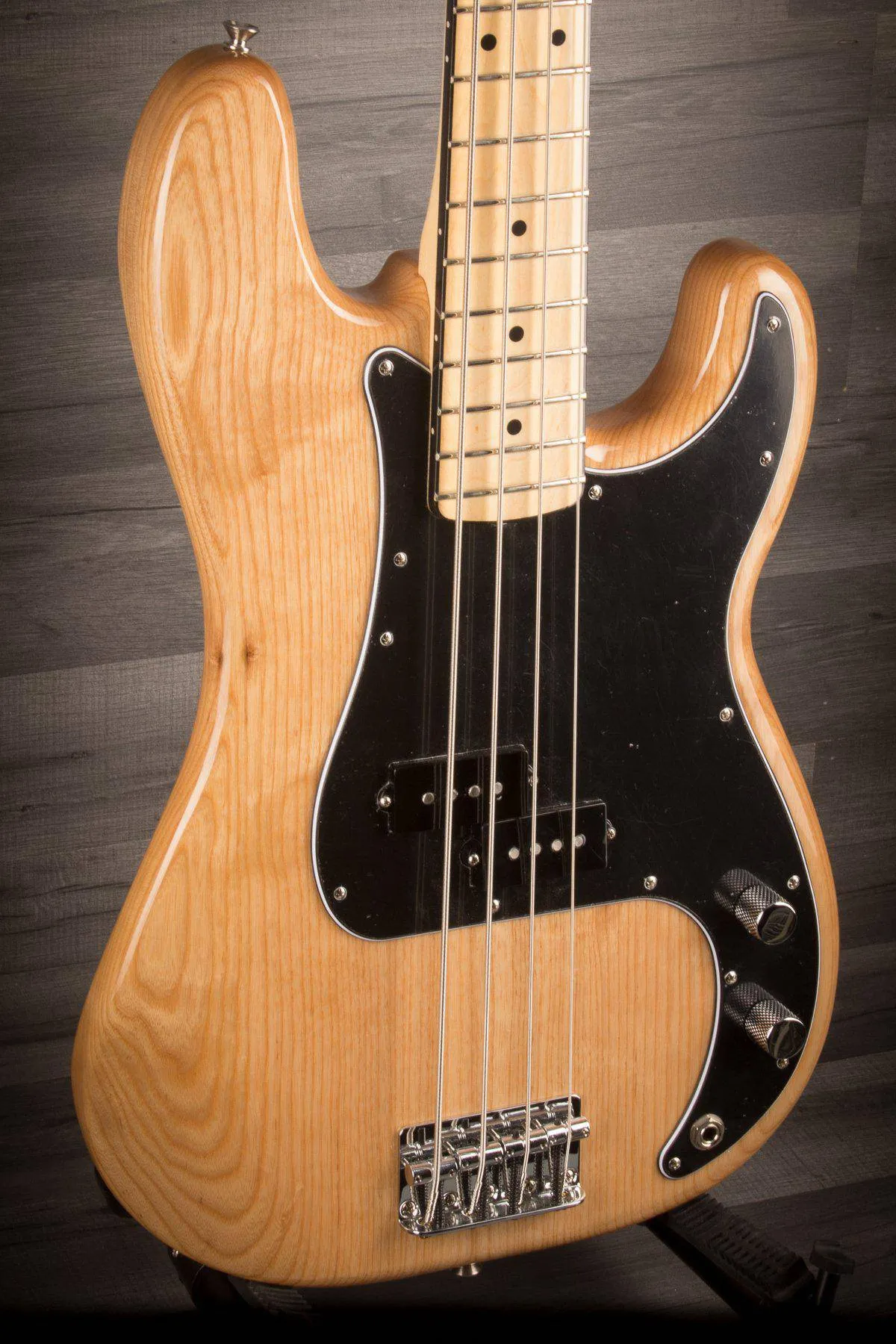 Fender Limited Edition FSR '70s Precision Bass Guitar, Natural