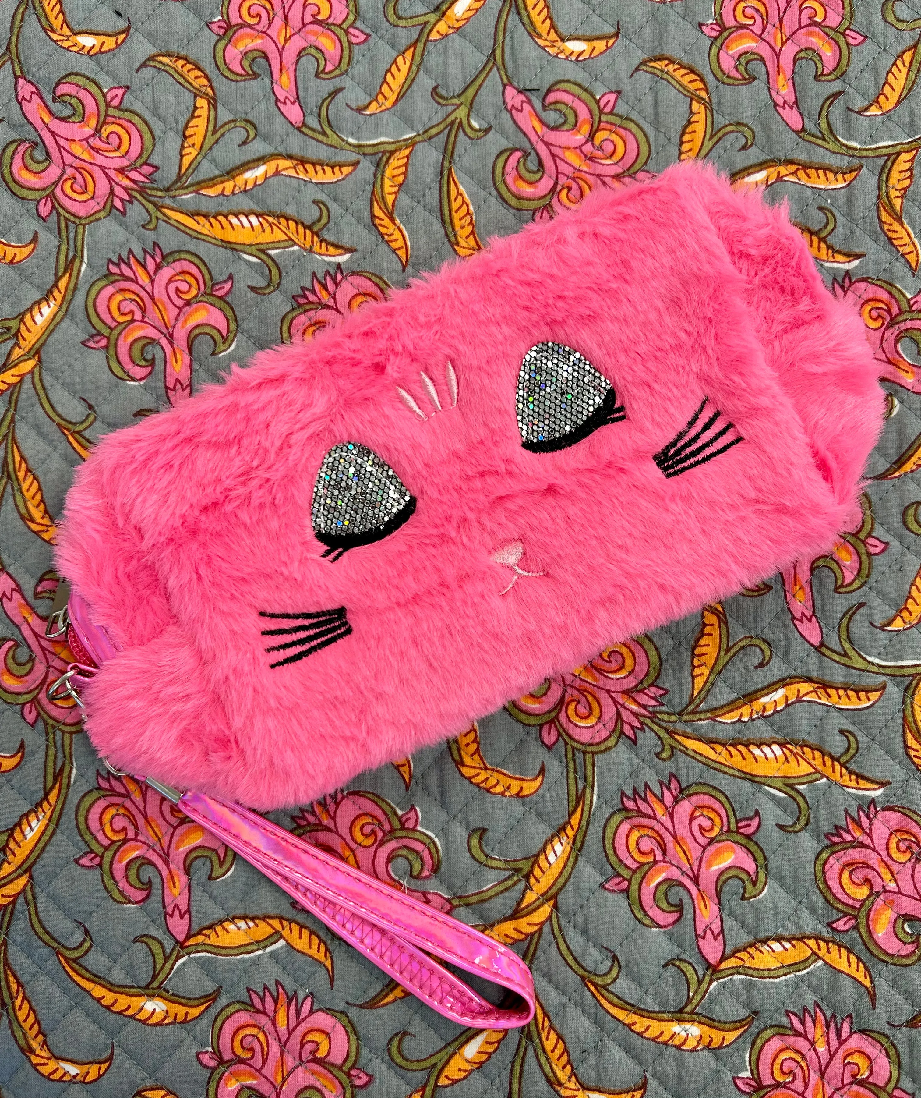 Fluffy Kitty Cat Travel Bag With Detachable Wristlet Strap