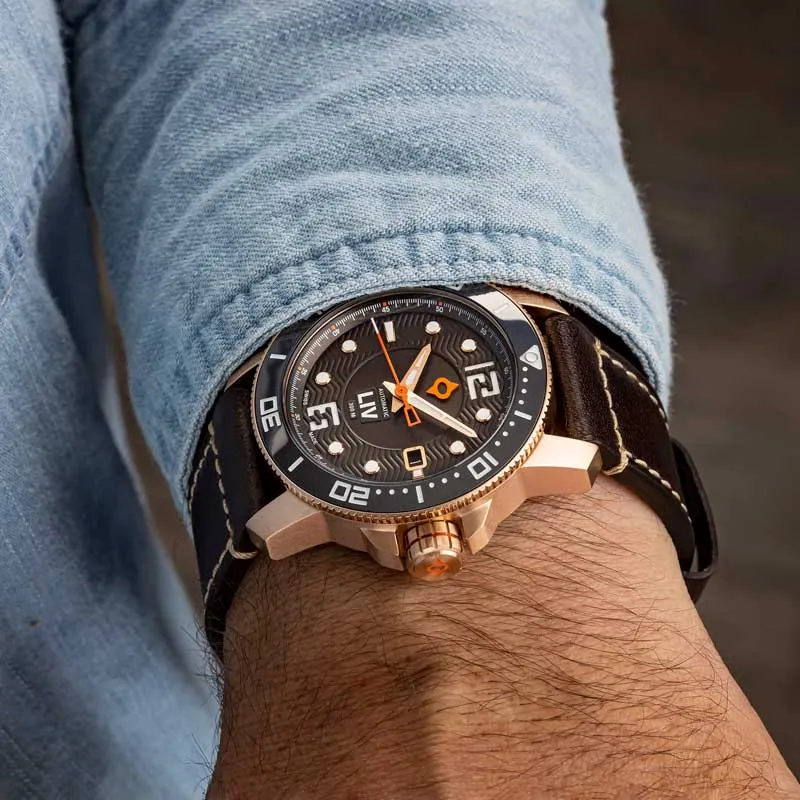 GX-Diver's 41mm Rose Gold & Gray