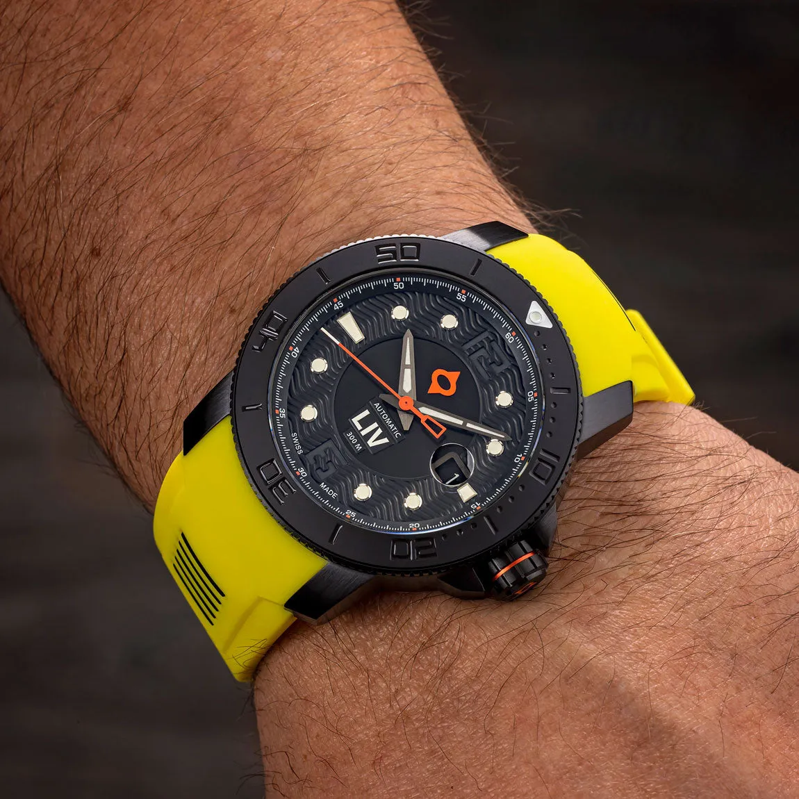 GX-Diver's 44mm Blackout