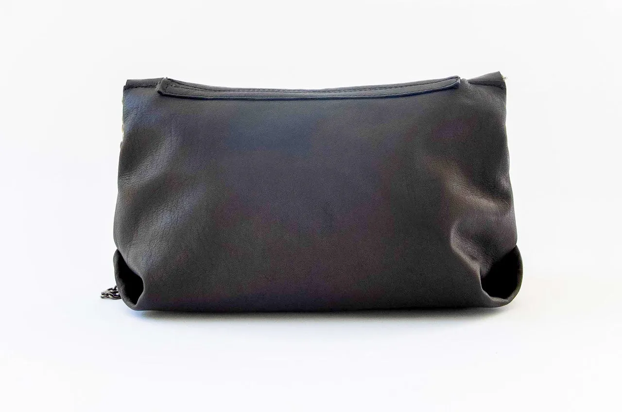 Harpers Italian Leather Victoria Bag in Black