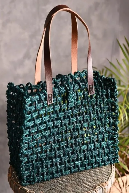 Kadam Haat - Andmade Sabai Grass Mesh Bag - (Indigo)