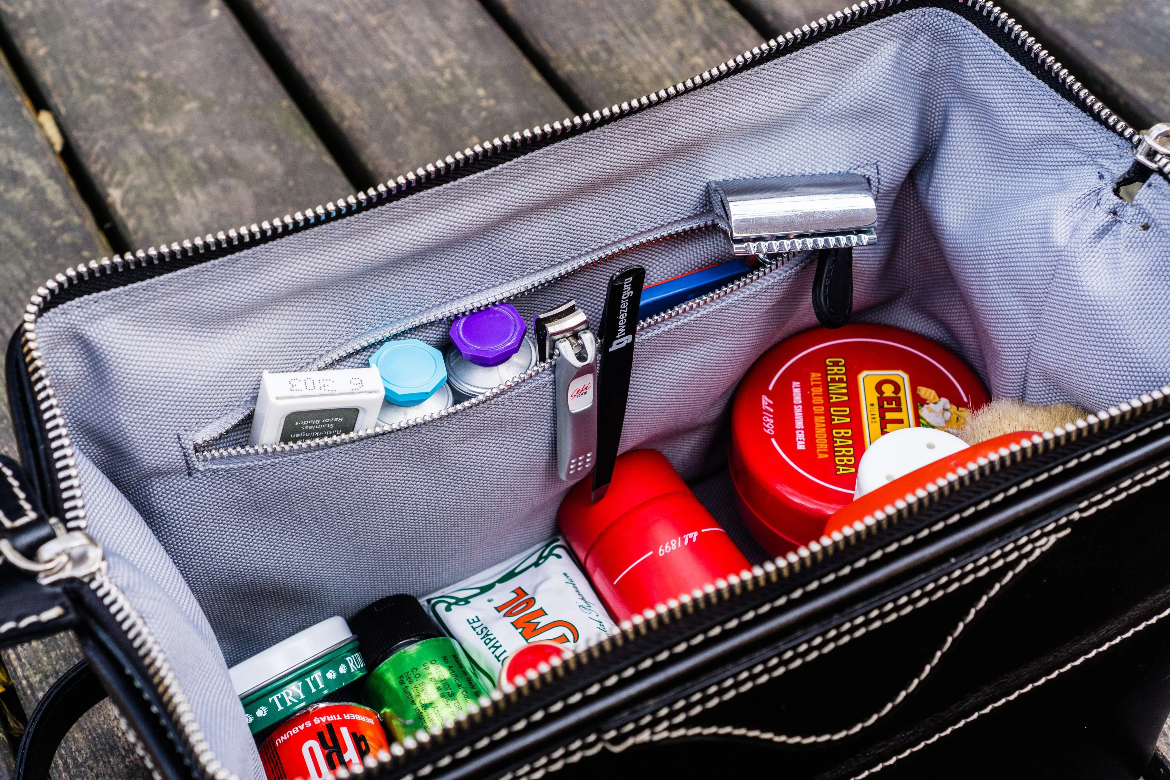 Leather Dopp Kit - Black