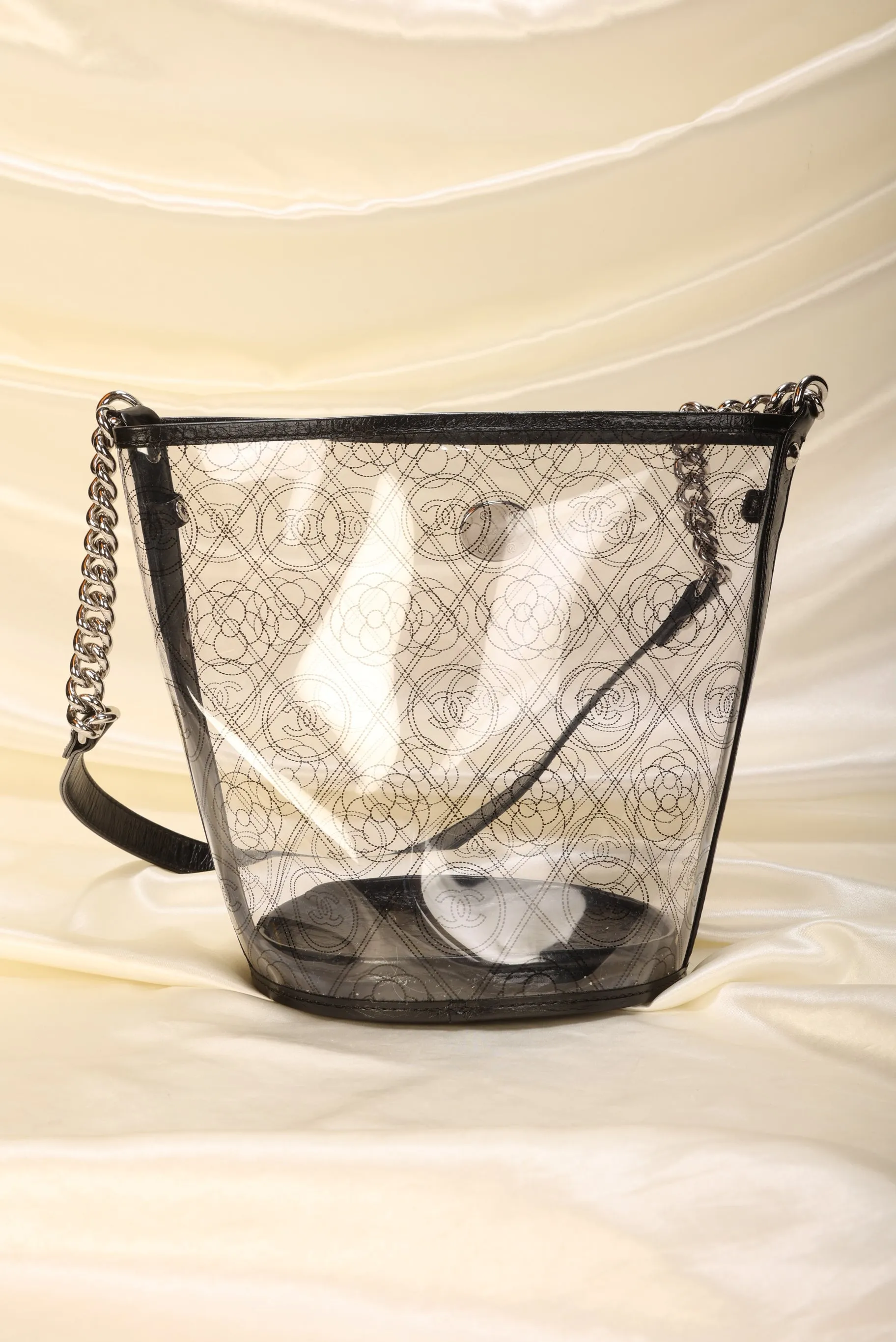 Limited Edition CL Patent 2018 Camellia Bucket Bag