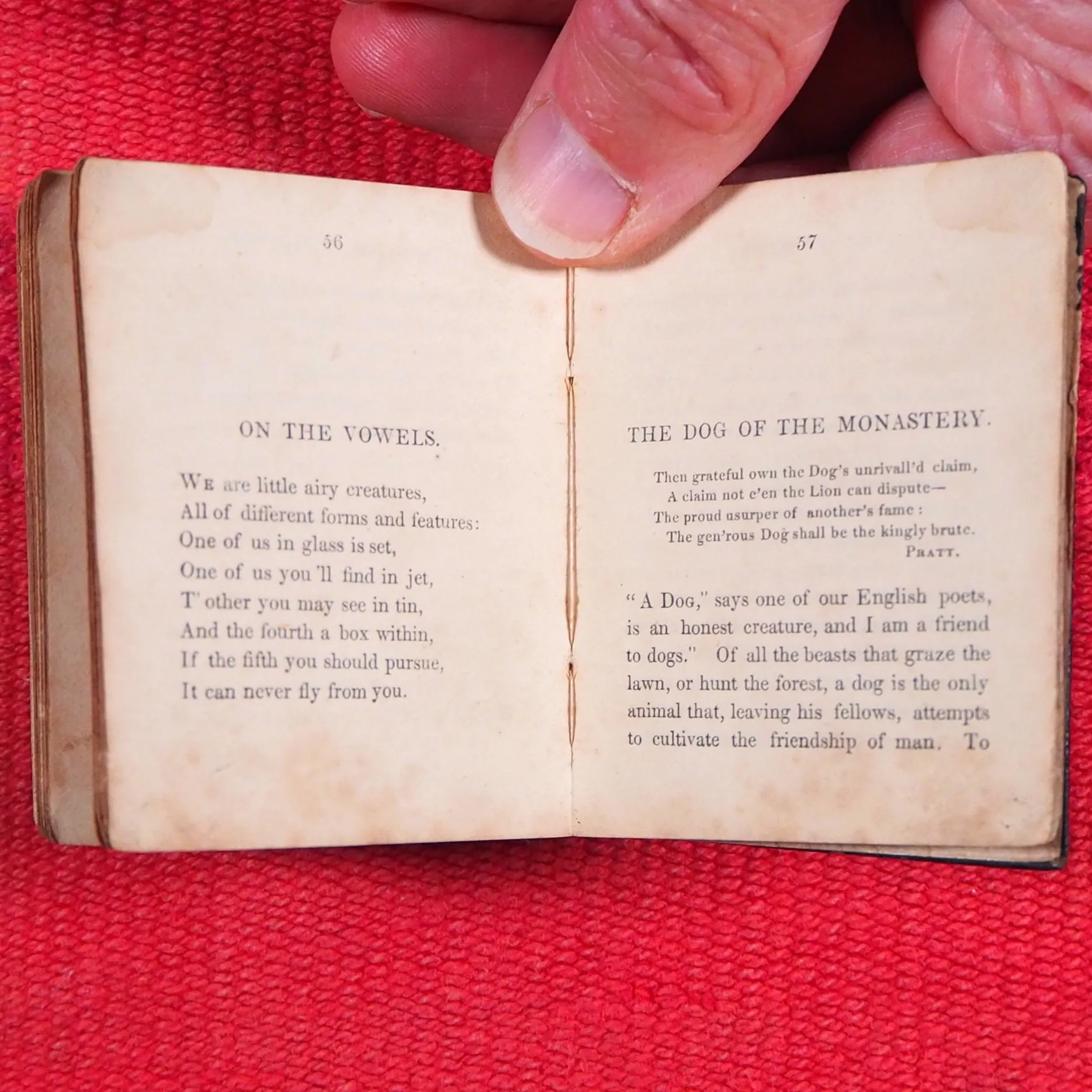 Little Keepsake. >>MINIATURE 1840 JUVENILE BOOK<< Publication Date: 1840 CONDITION: VERY GOOD