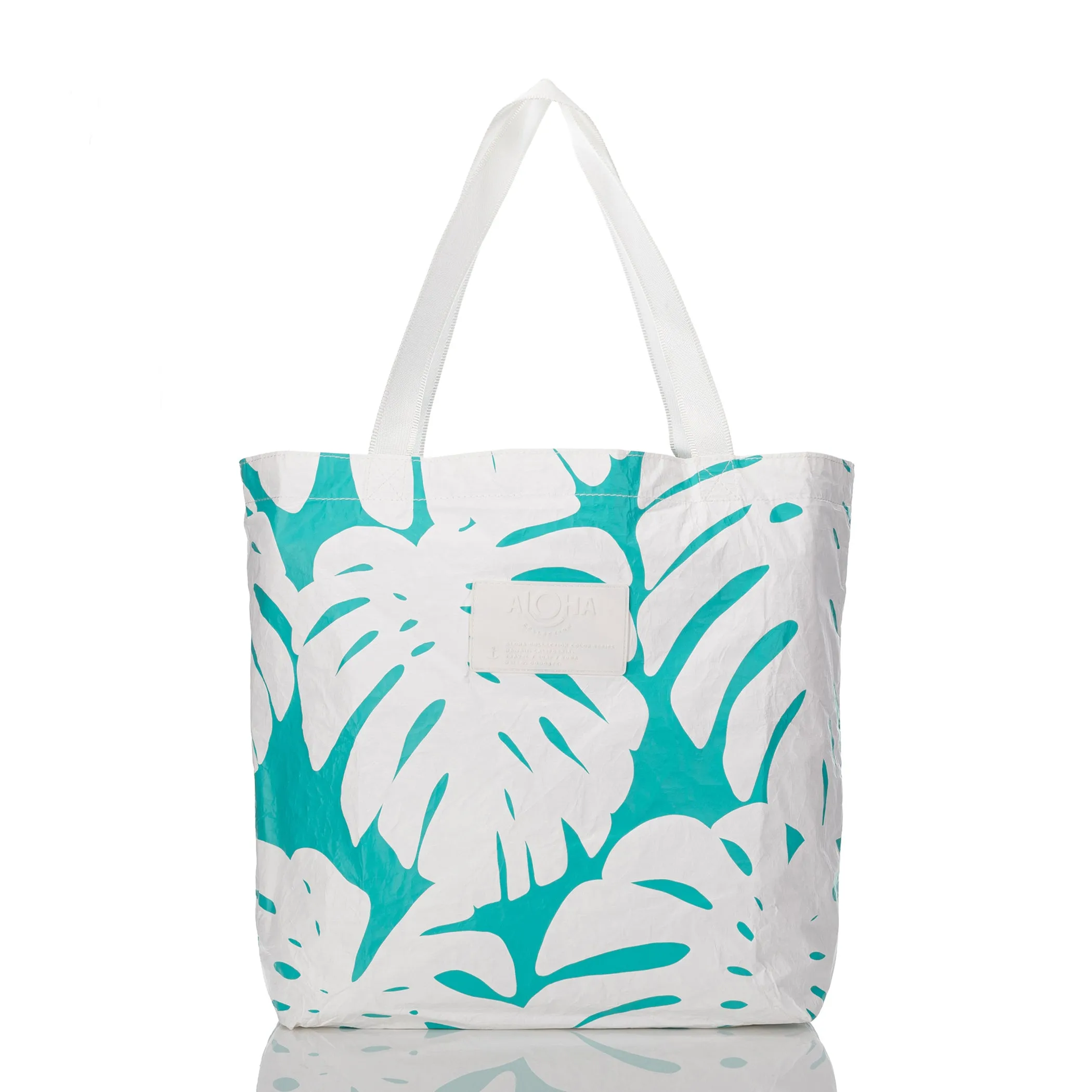 Manoa Reversible Tote / Ocean