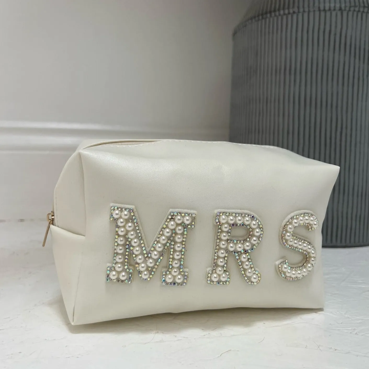 Mrs Pearl Letters Cosmetic Bag