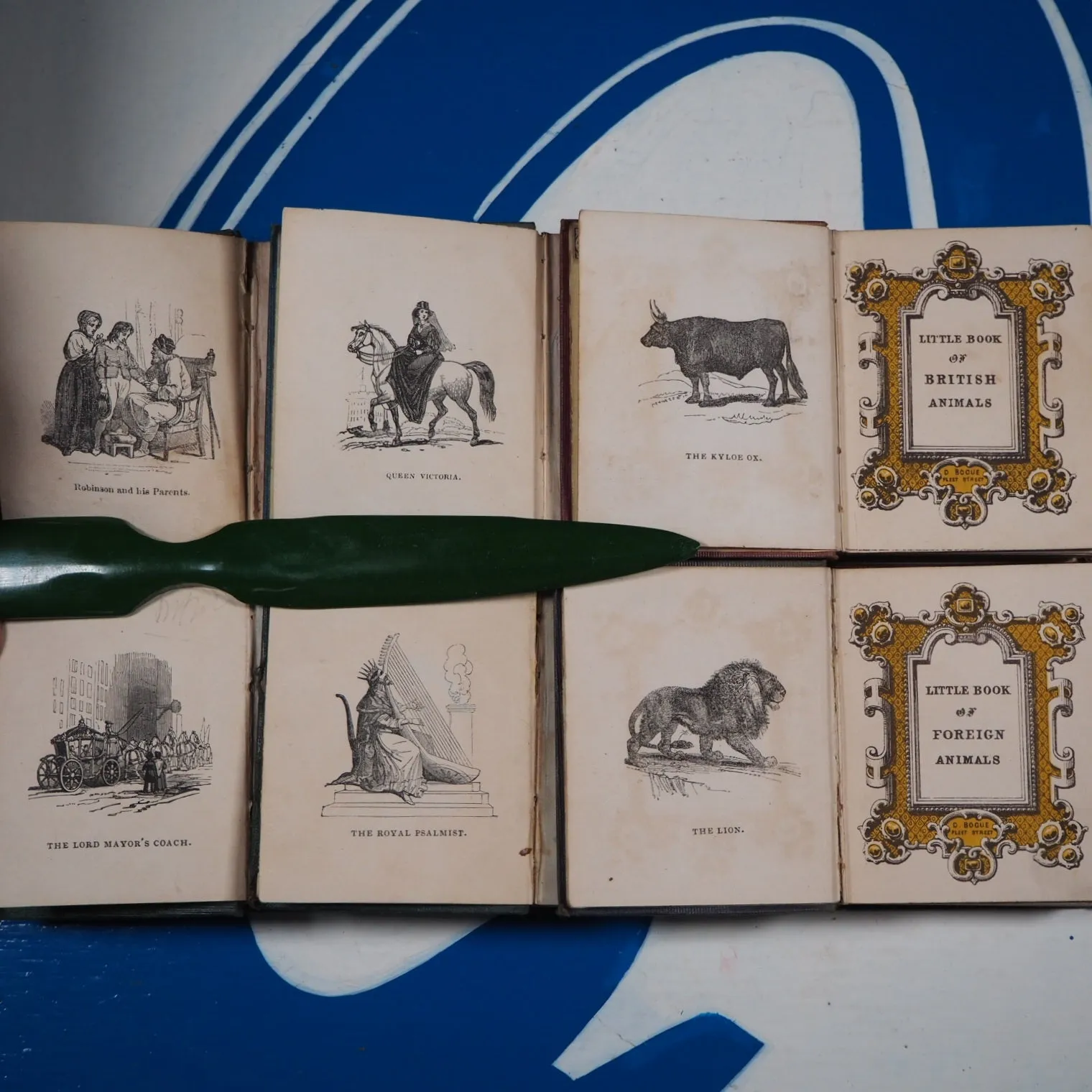 My Own Library. Tilt's Handbooks for Children.The Little Library.6 volumes.Original wooden case. ISABELLA CHILD, W.MAY AND C[harles] WILLIAMS Publication Date: 1835. >>MINIATURE BOOKS<<