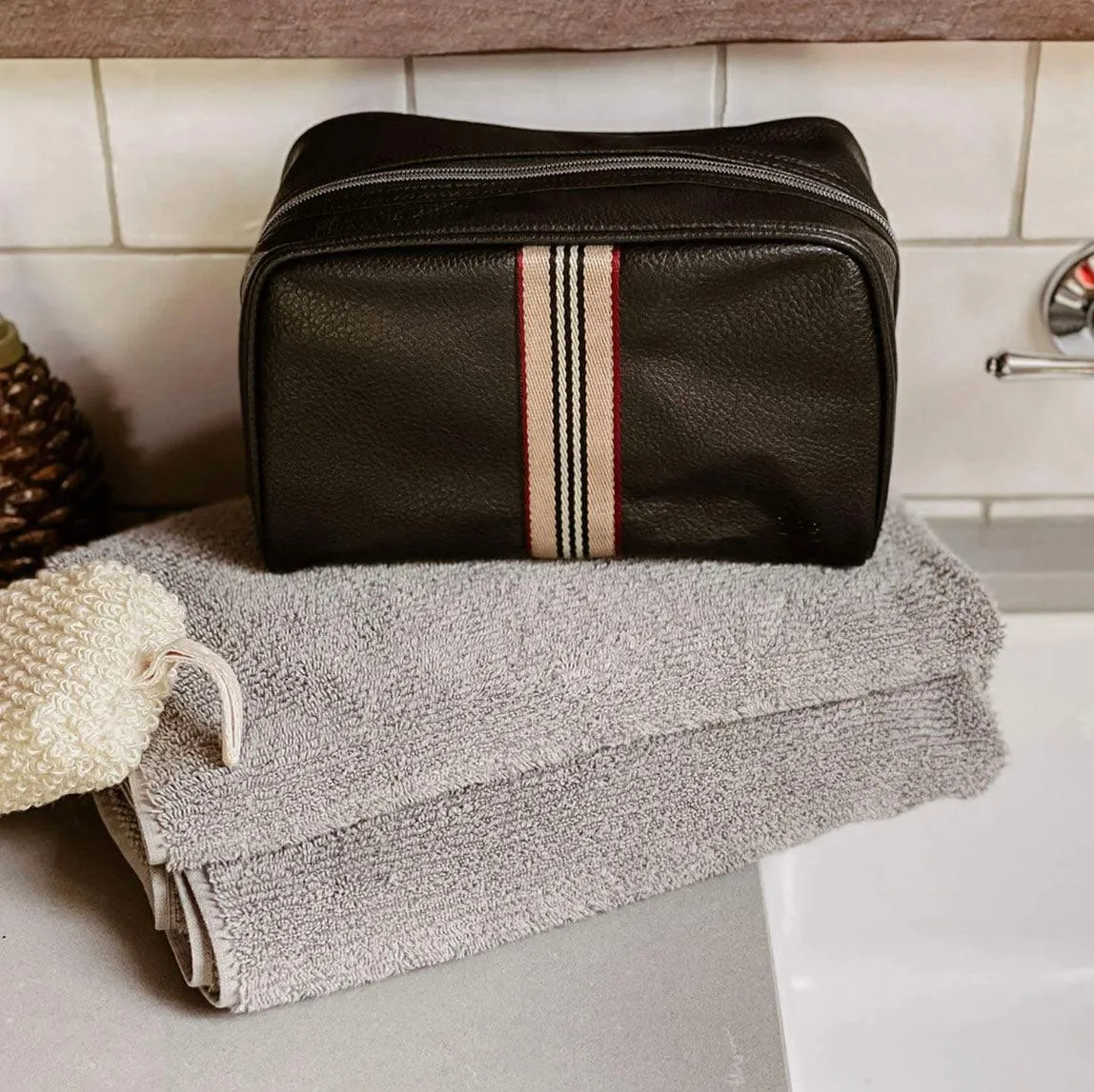 Sinatra Mens Large Wash Bag | Black