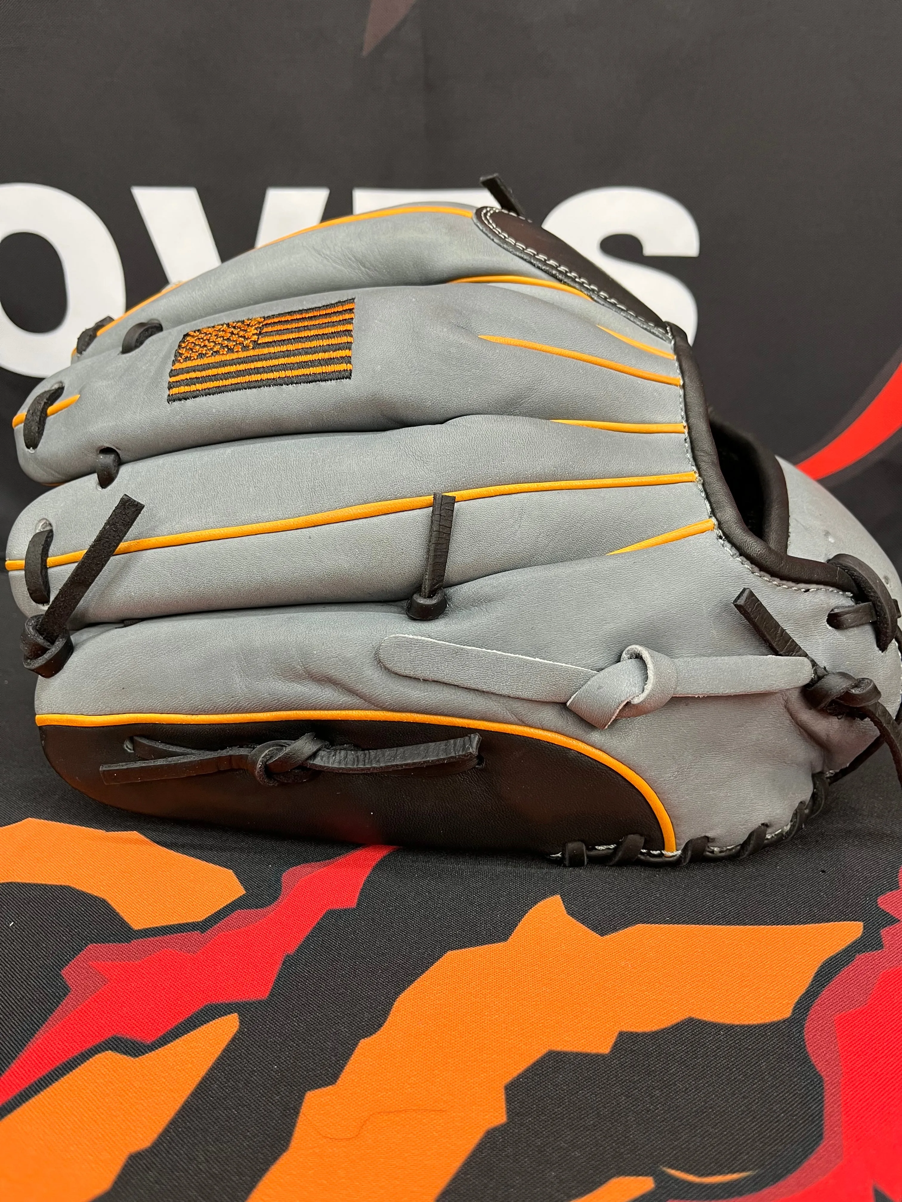 TRADITION SERIES GRAY, ORANGE AND BLACK H-WEB